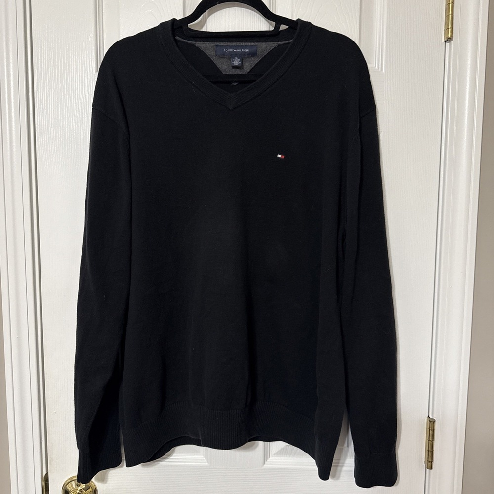 Tommy Hilfiger Black V Neck Cotton XL